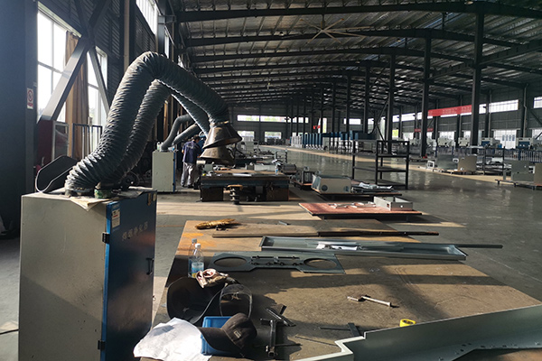 Welding-fume-collector-(1)